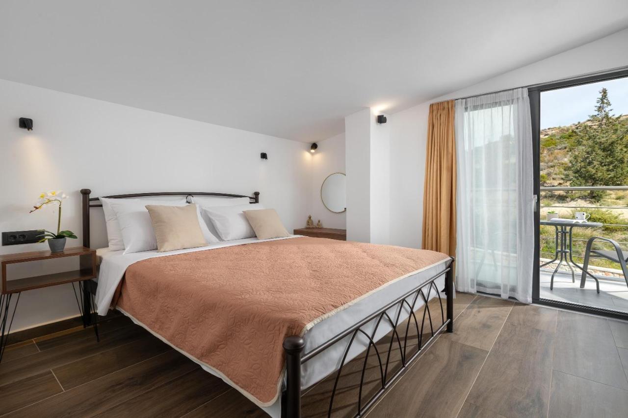 Aiora Luxury Villas Afantou Ngoại thất bức ảnh